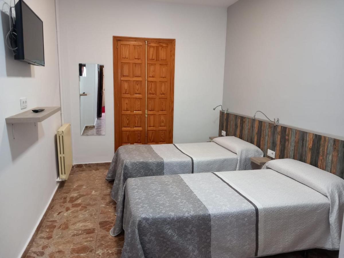 Hotel Atalaya Sarrión エクステリア 写真